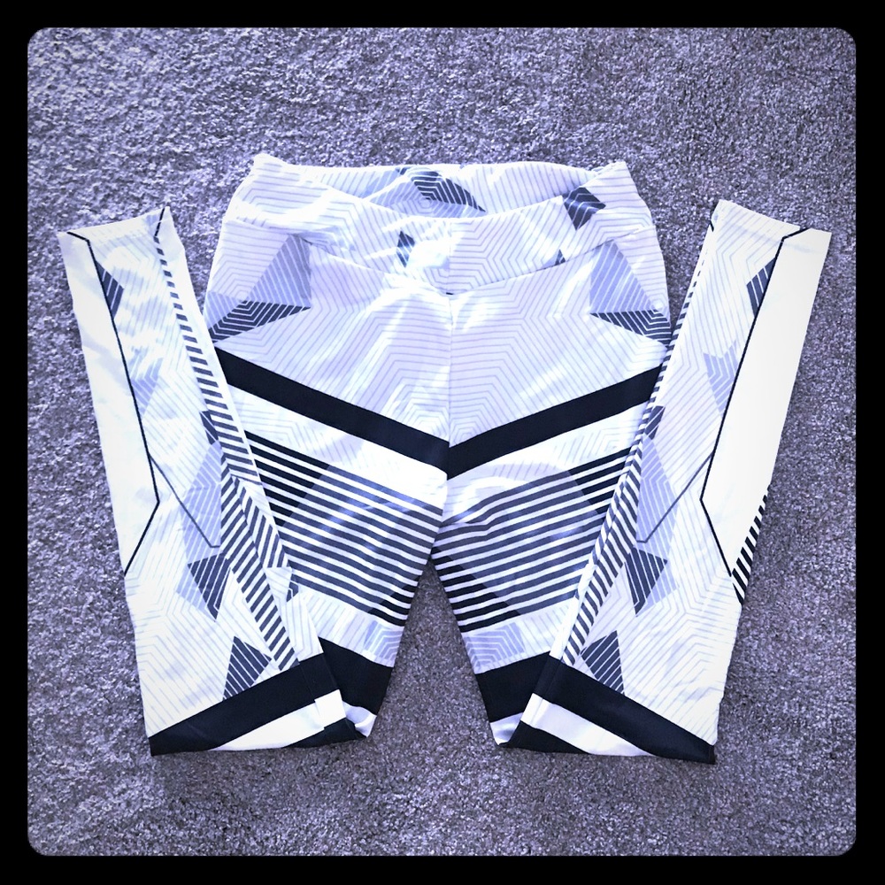 Black & White Leggings - S/M